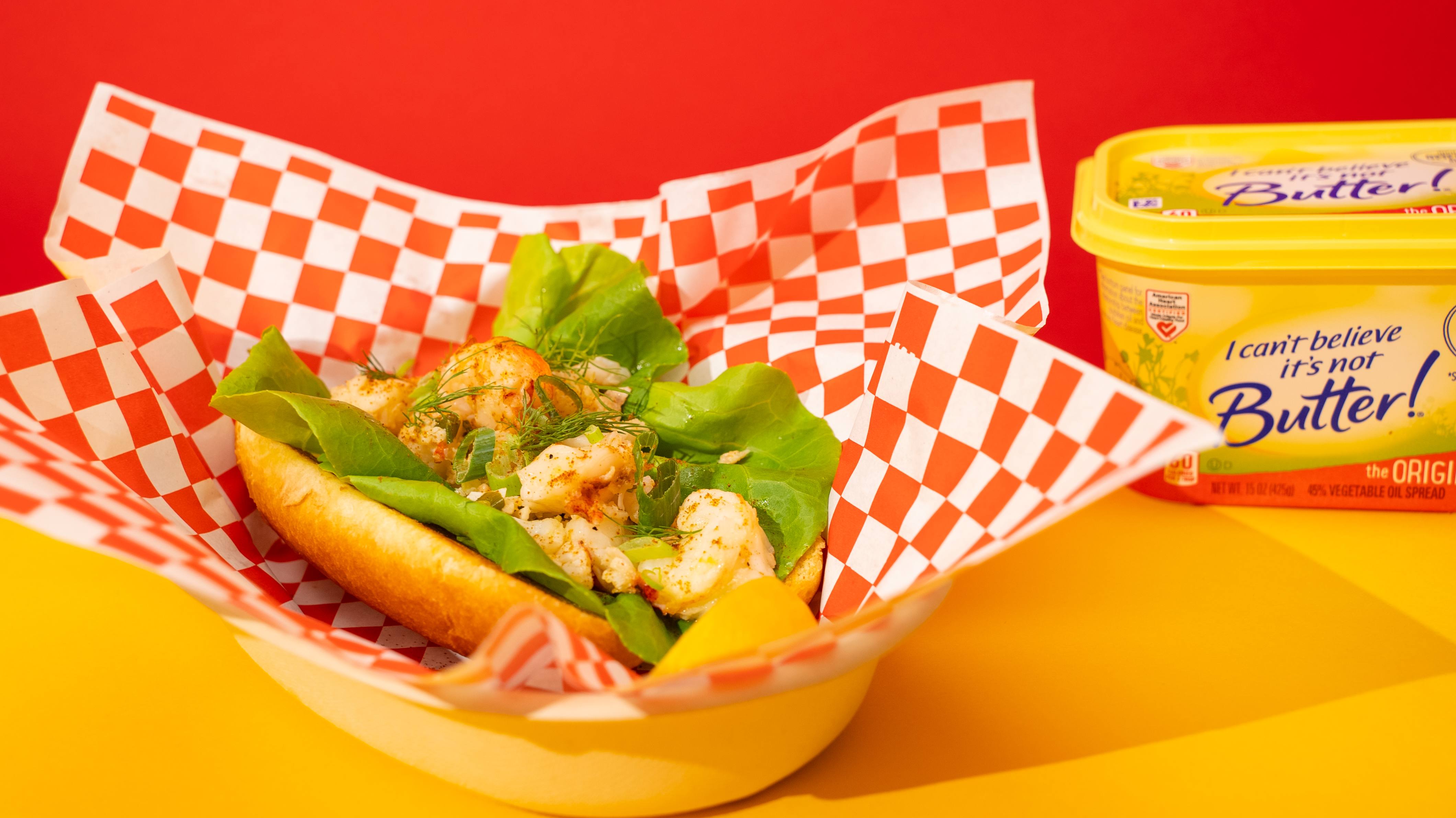 recipe image Low Calorie Lobster Roll